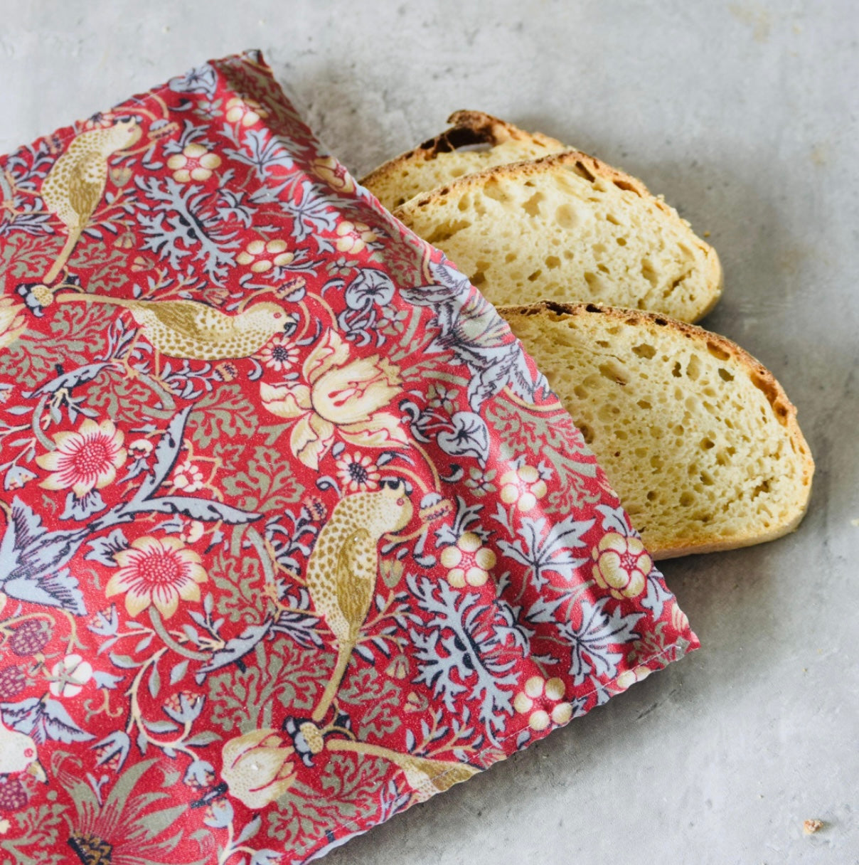 Red William Morris Strawberry Thief Beeswax Bag