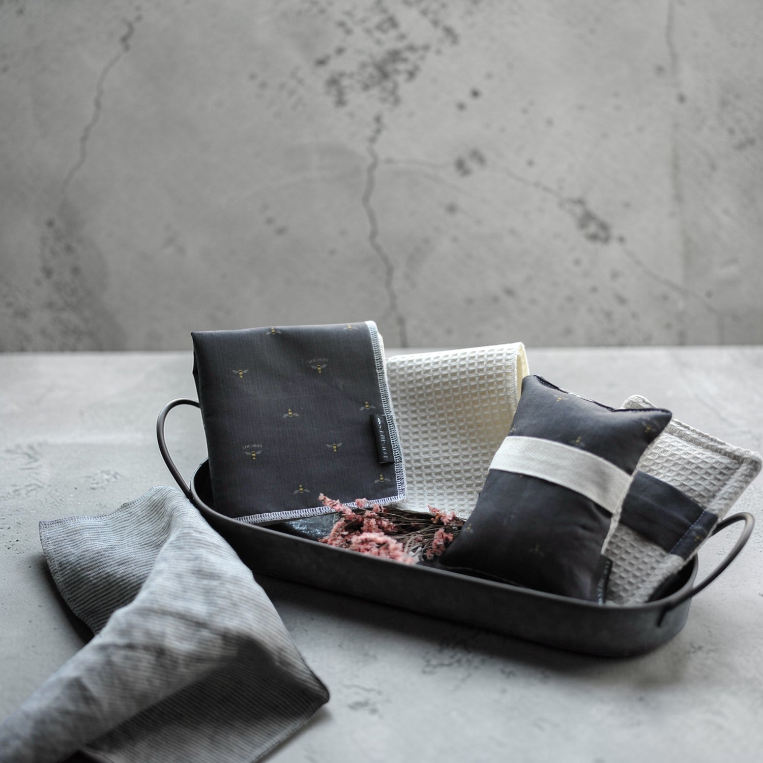 NEW The Linen Collection