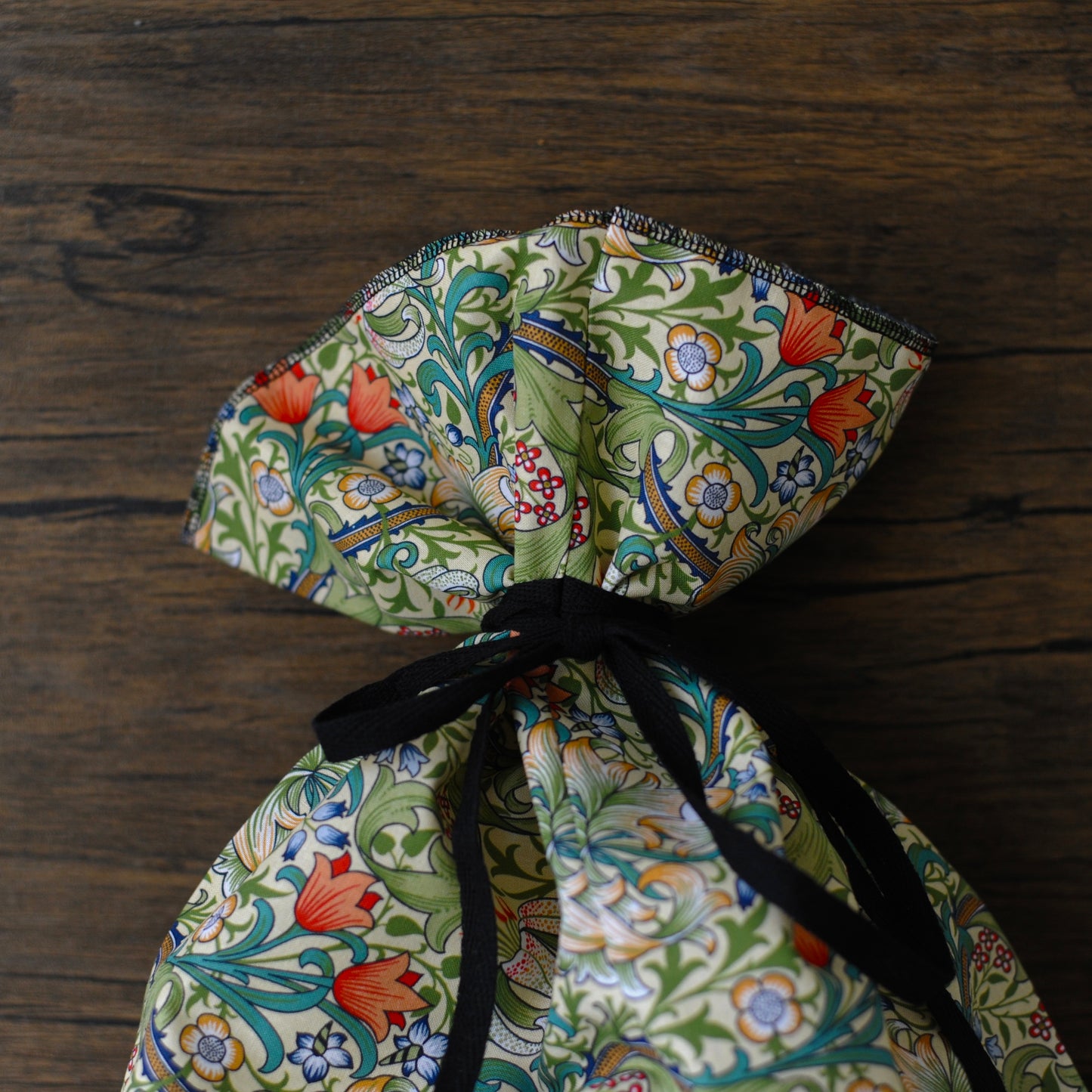 THE William Morris Heritage Cotton Bread Bag | Golden Lily
