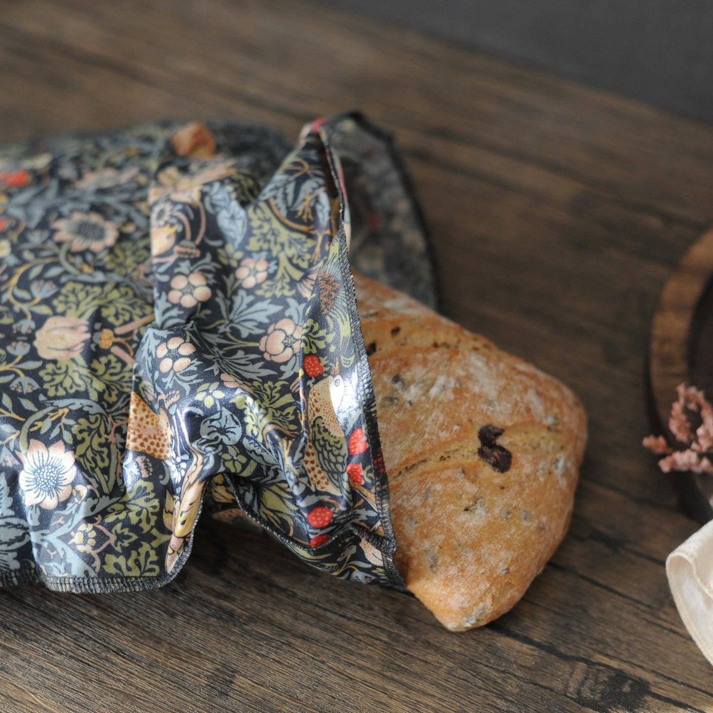 THE William Morris Beeswax Bag | Strawberry Thief