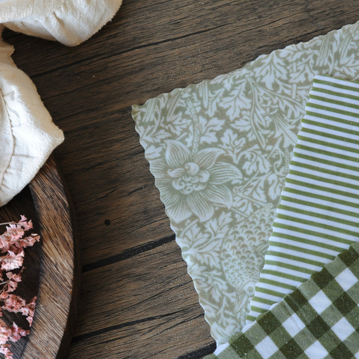 William Morris Strawberry Thief Beeswax Wraps – Green Set of 3