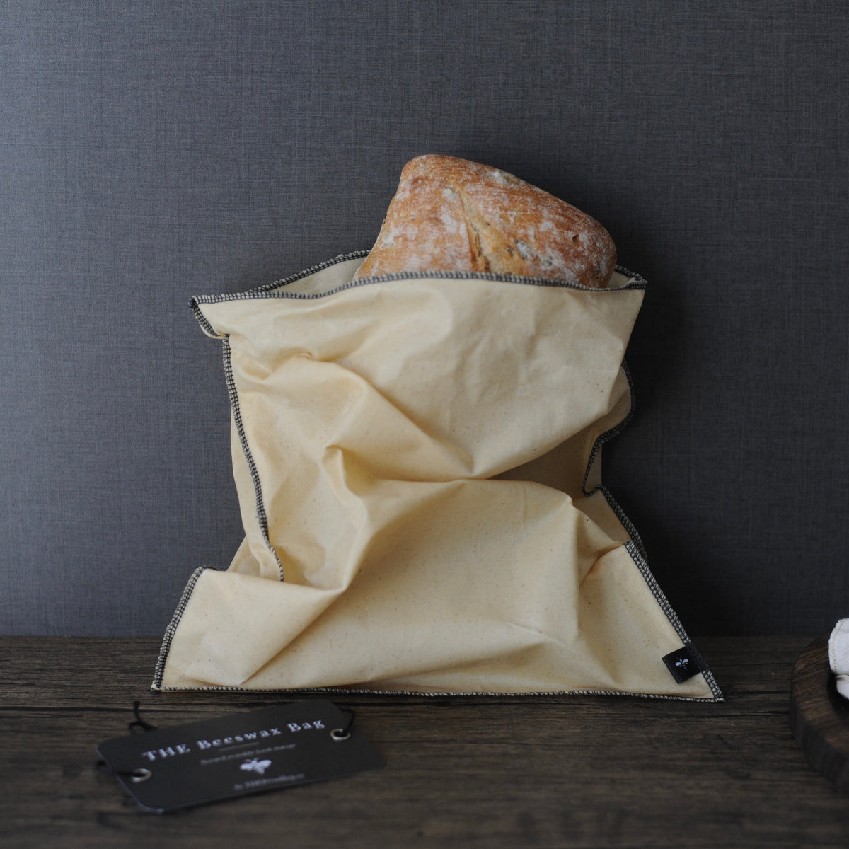 THE Beeswax Bag – Closer to Nature