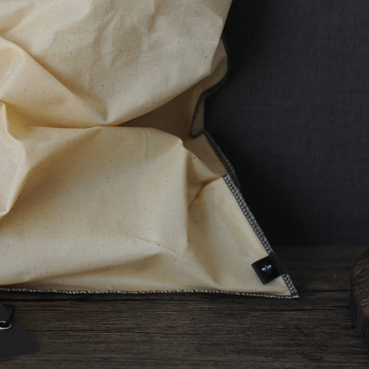 THE Beeswax Bag – Closer to Nature
