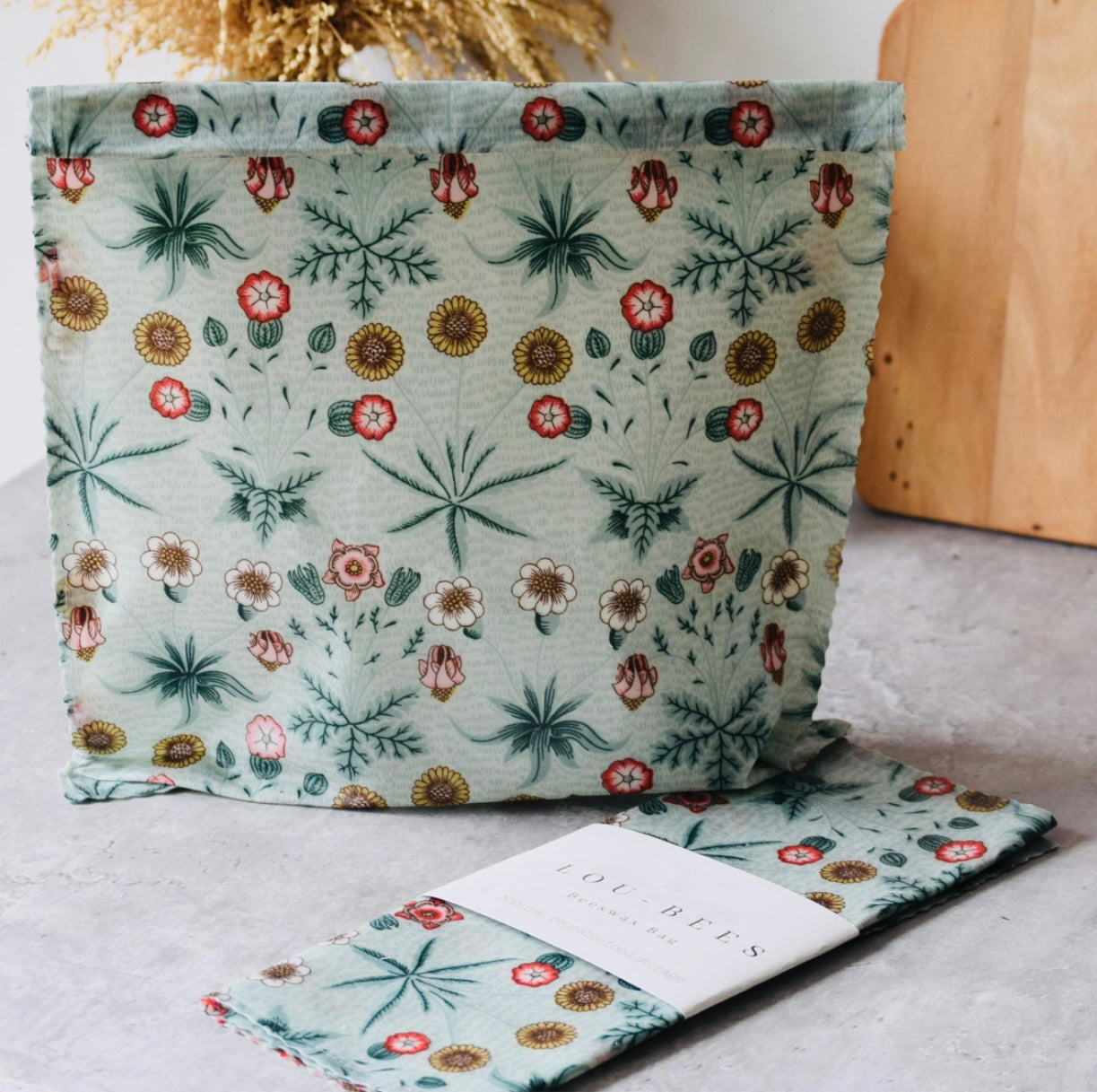 William Morris Daisy Beeswax Bag-Reusable Food Storage Bag