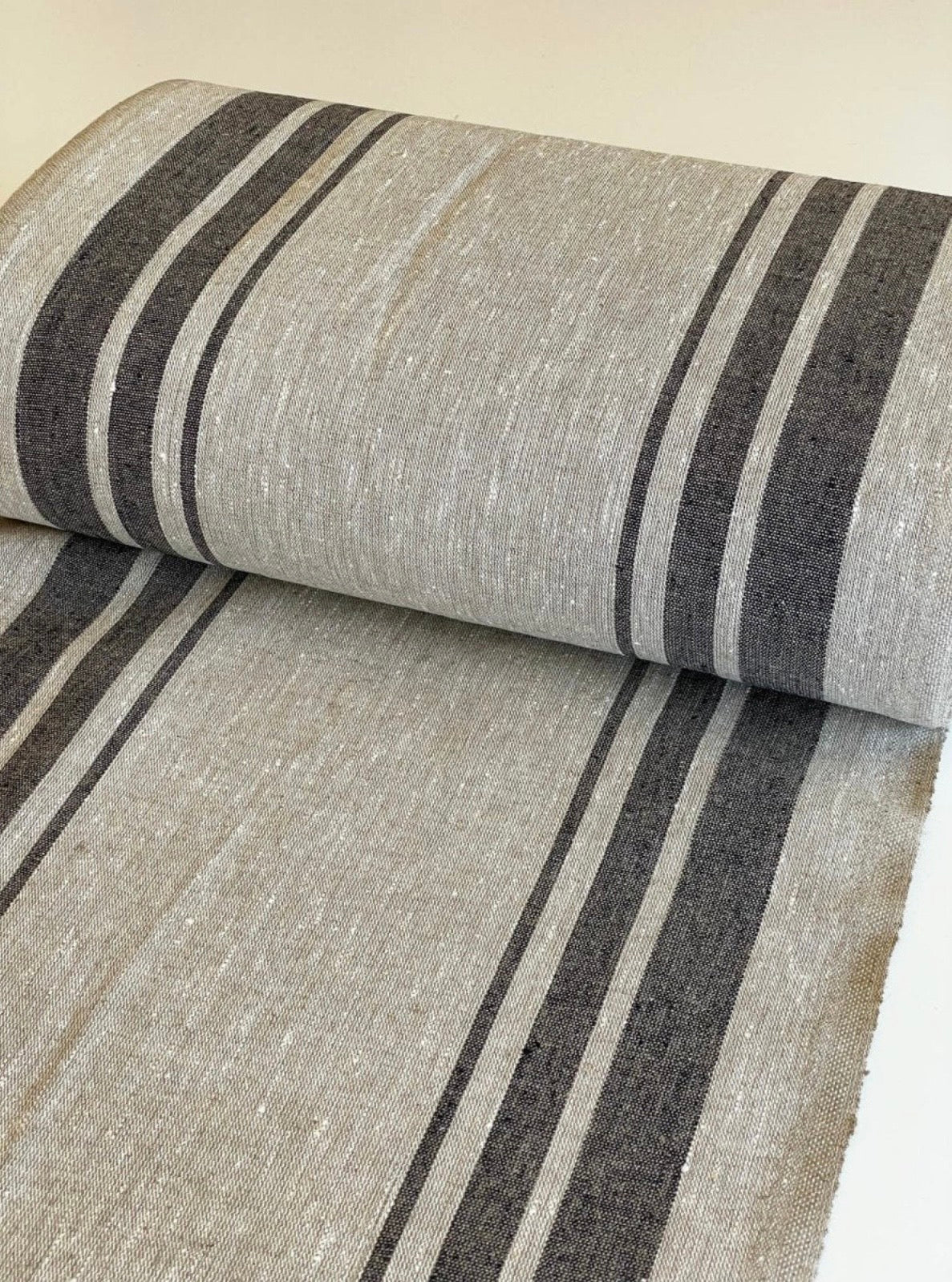 THE Couche Cloth | Heavy Linen Boarder
