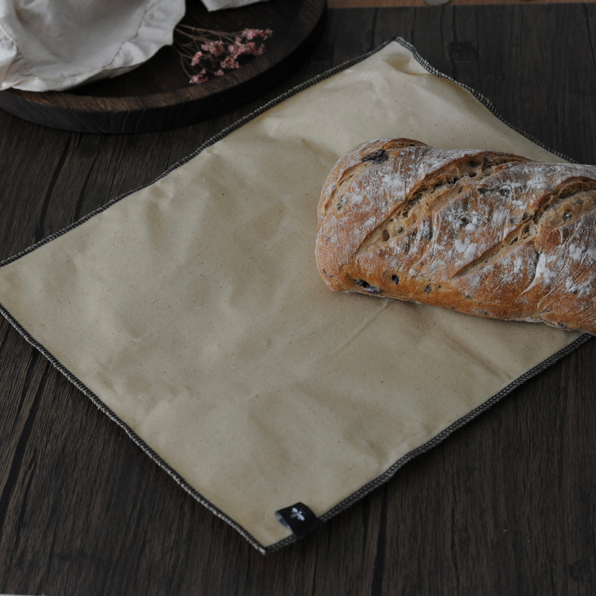 THE Beeswax Bag – Closer to Nature