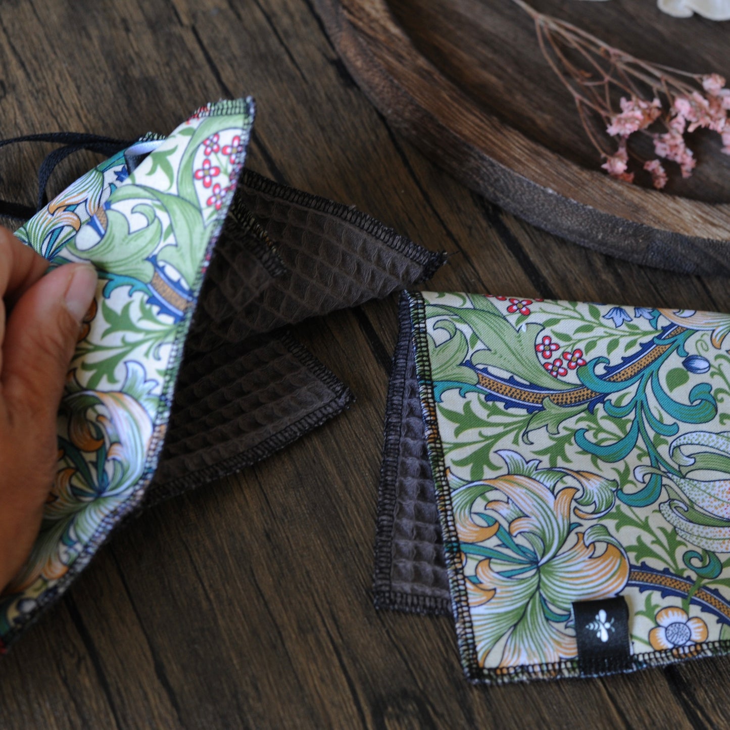 William Morris Heritage Golden Lily Dishcloths | Pack of 2