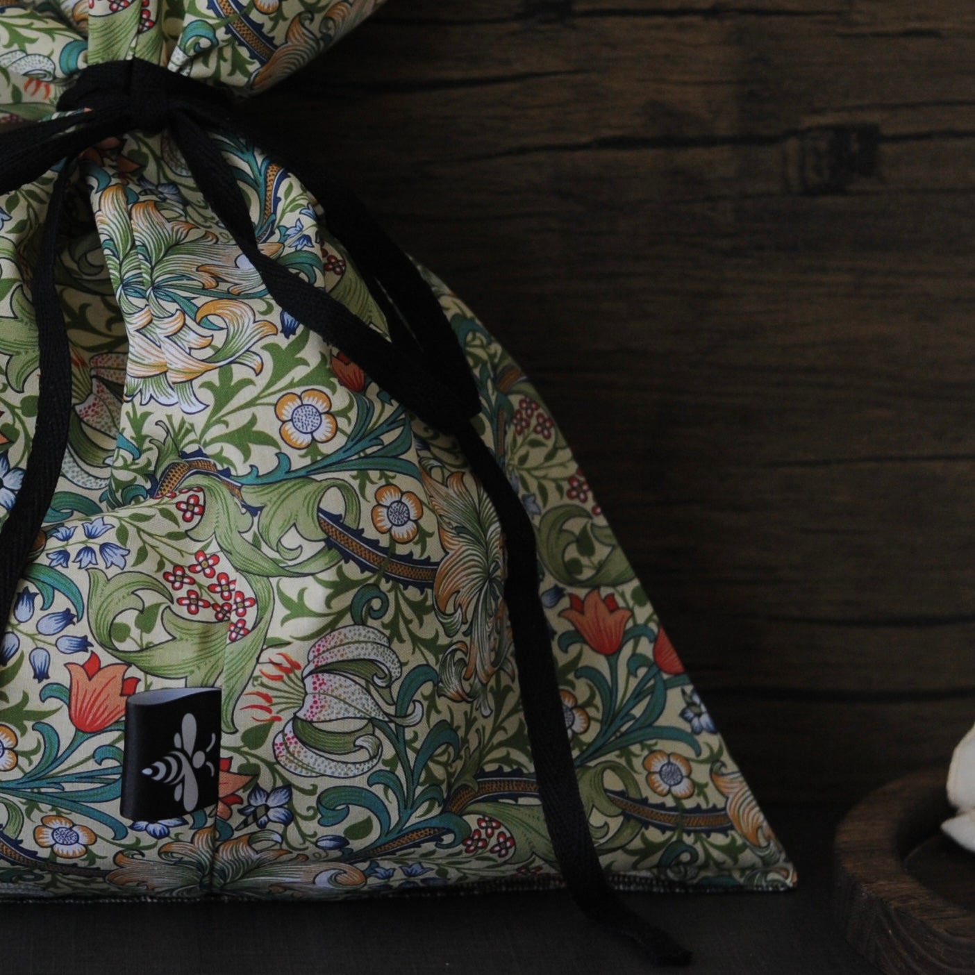 THE William Morris Heritage Cotton Bread Bag | Golden Lily