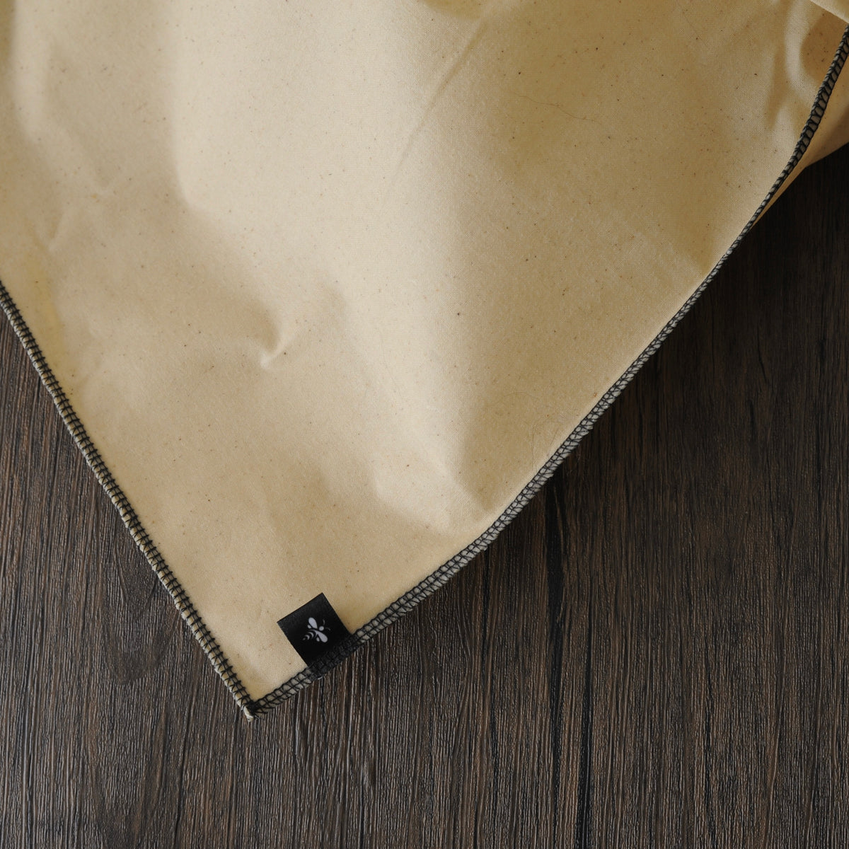 THE Beeswax Bag – Closer to Nature