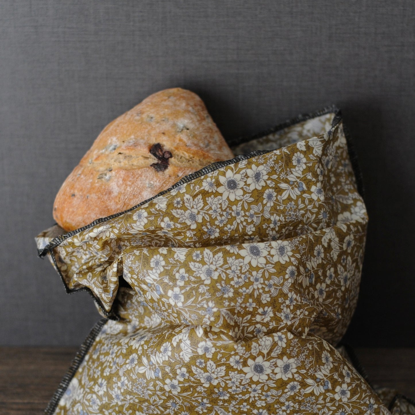 THE Beeswax Bag | Winter Meadow