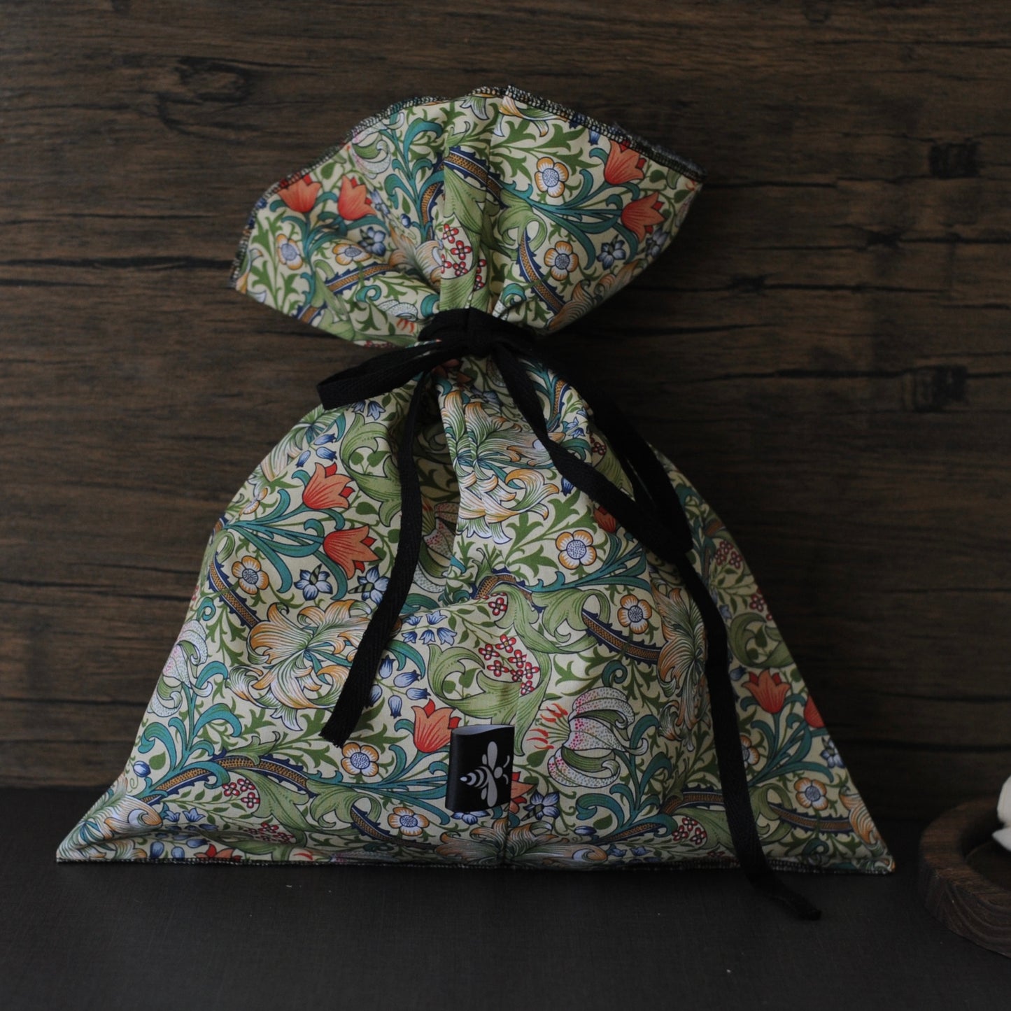 THE William Morris Heritage Cotton Bread Bag | Golden Lily