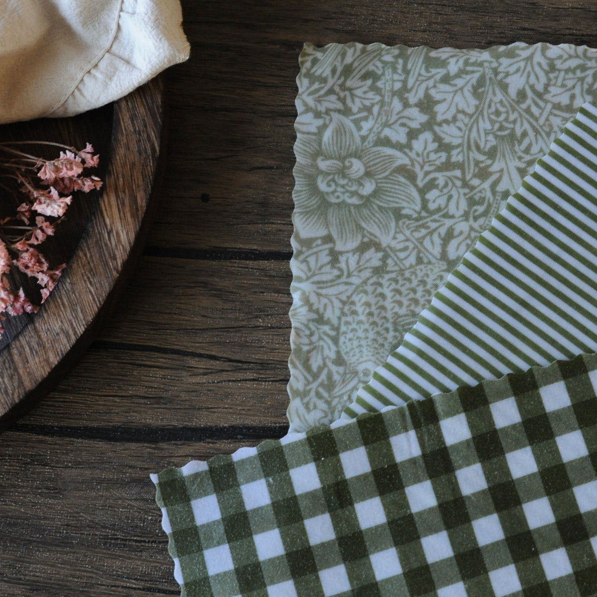 William Morris Strawberry Thief Beeswax Wraps – Green Set of 3