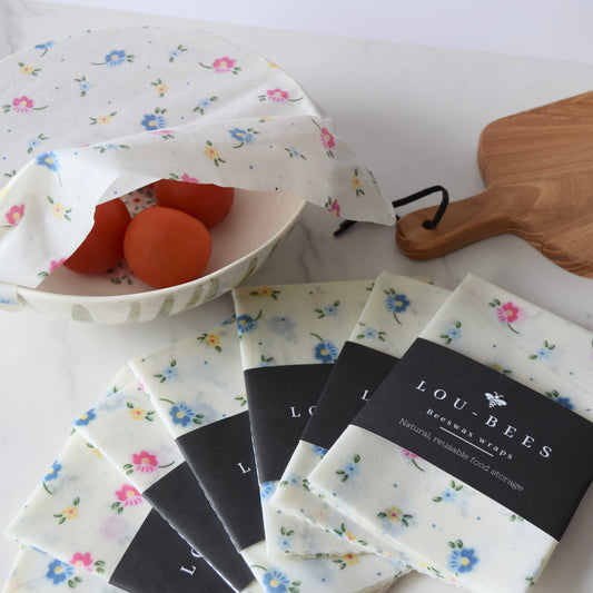 Ditsy Floral White (Large 14” x 11”) Reusable self sticking Beeswax food Wraps.