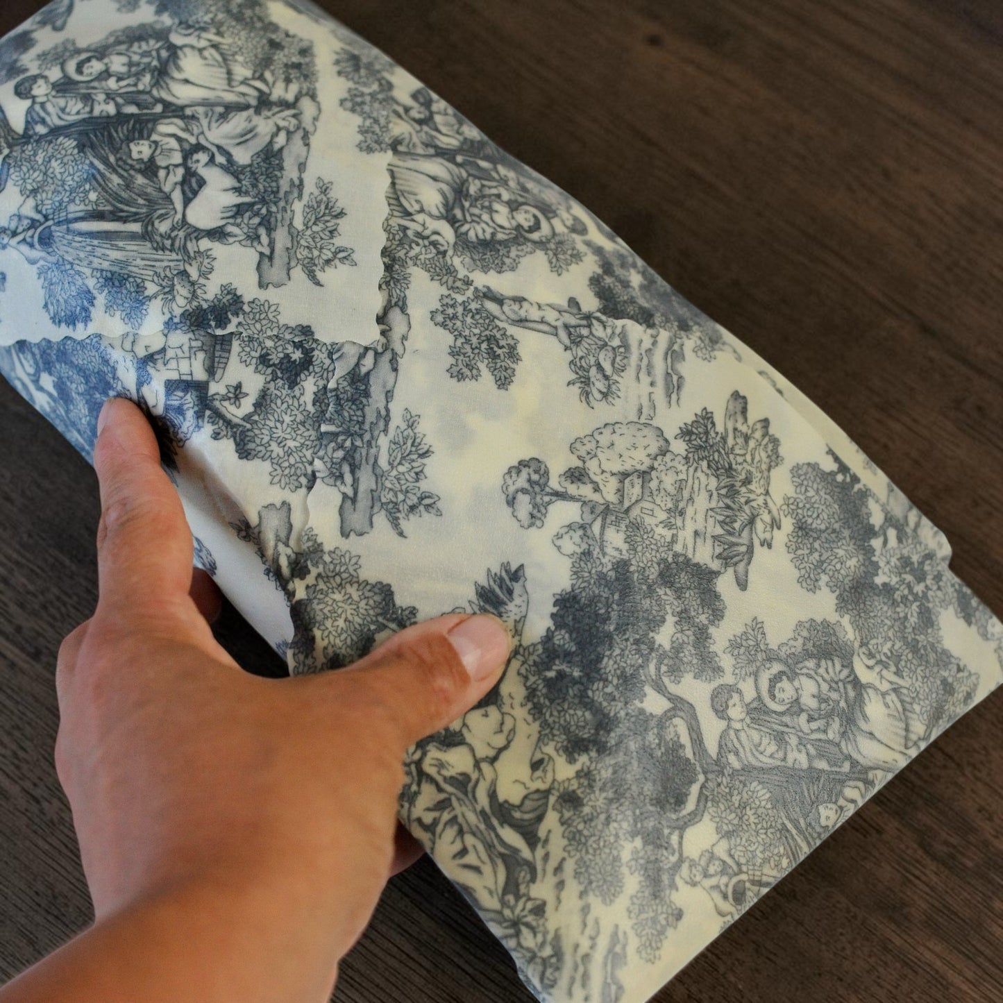 Vintage Toile Beeswax Bread Wrap Large ( 53x43cm)