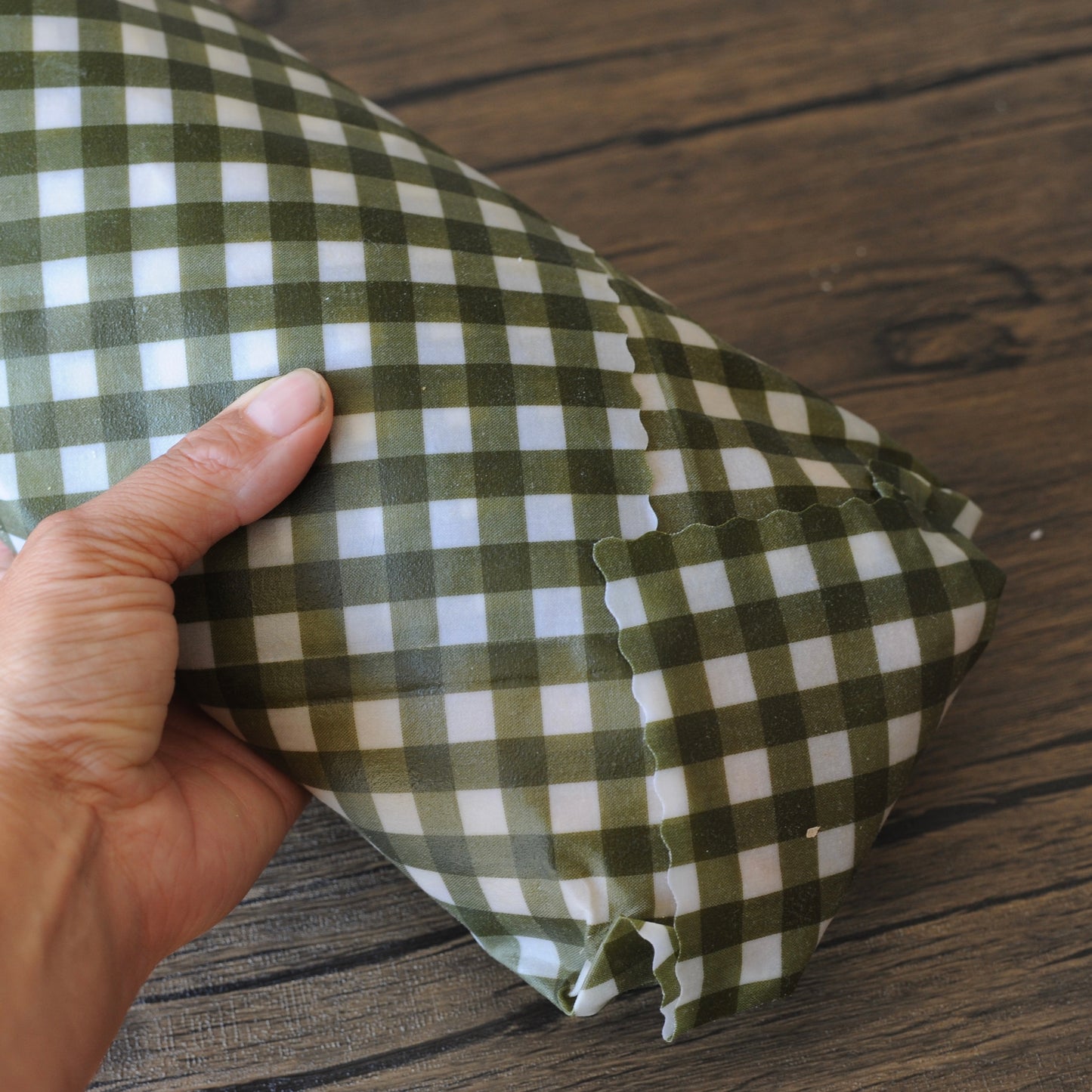 Large Beeswax Bread Wrap | Reusable Eco Friendly Food Storage (53x43cm)
