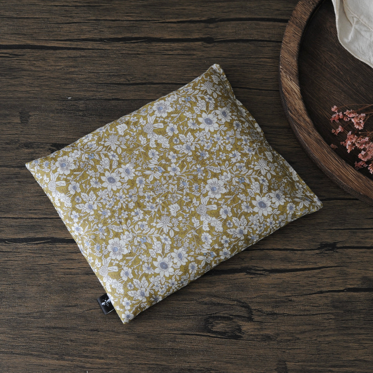 Winter Meadow Comfort Gift Box