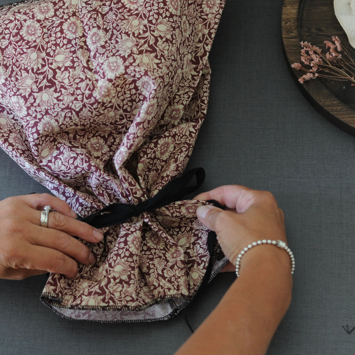 THE William Morris Heritage Cotton Bread Bag | Mallow Wine
